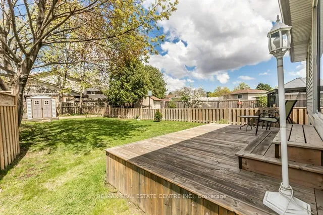 Additional image 31 of 65 Lorne Scots Dr