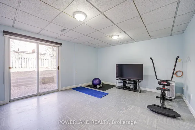 Additional image 35 of 20 Coatsworth Cres