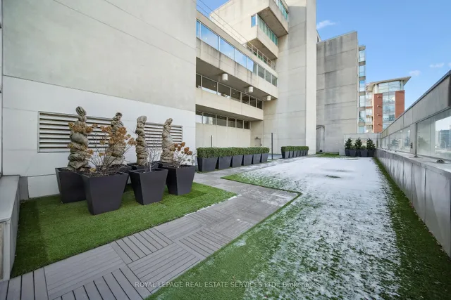 Additional image 49 of 480 Queens Quay Unit 601