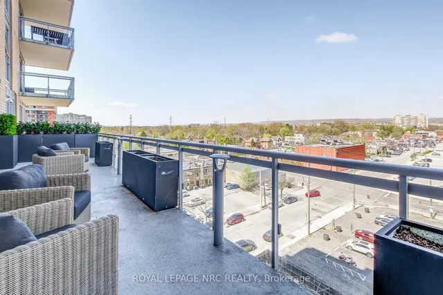 Additional image 7 of 2025 Maria St Unit 604