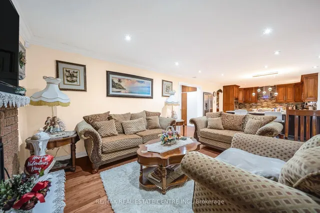 Additional image 13 of 11 Moorehead Cres
