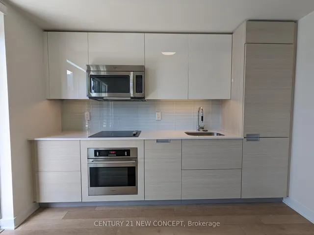 Additional image 3 of 210 Simcoe St Unit 613