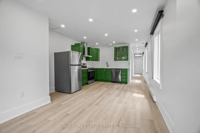 Additional image 11 of 25 Chamberlain Ave