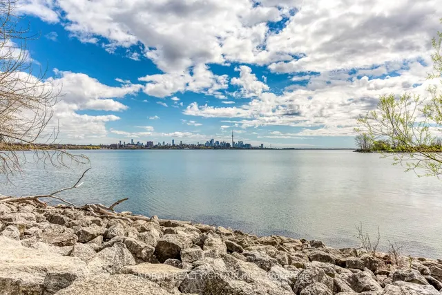 Additional image 25 of 2121 Lakeshore Blvd Unit 816