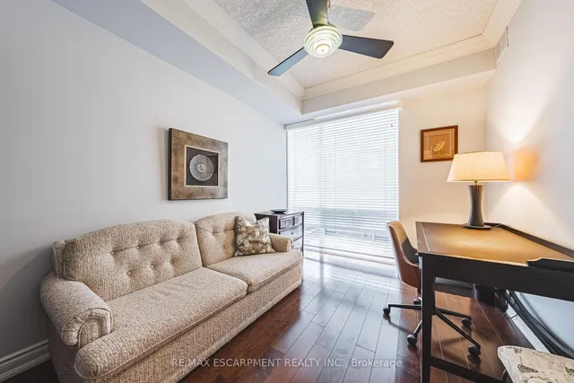 Additional image 33 of 125 Wilson St Unit 107