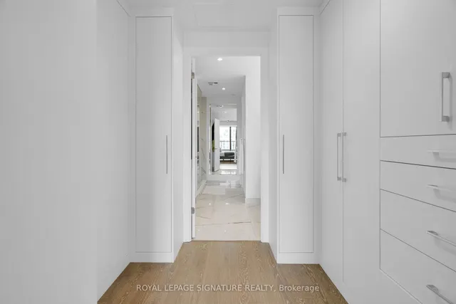 Additional image 15 of 608 Richmond St Unit 1105