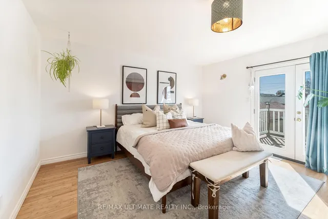 Additional image 19 of 33 Seneca Ave