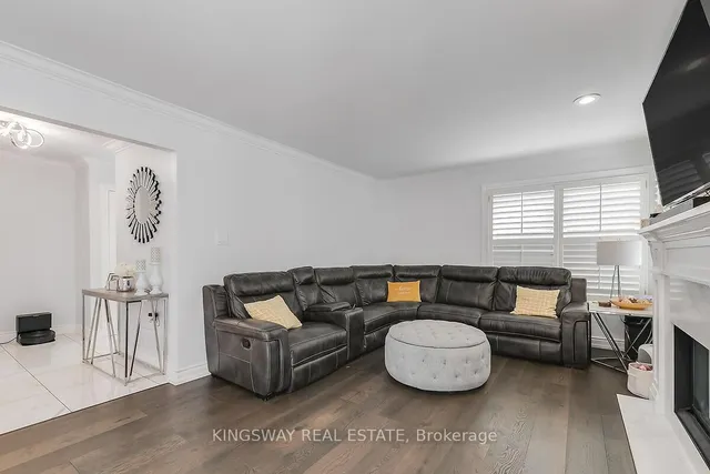 Additional image 19 of 4172 Vermont Cres