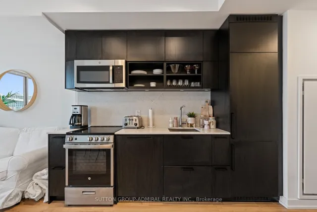 Additional image 12 of 135 East Liberty St Unit 1901