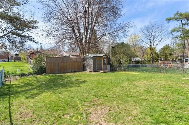 Additional image 31 of 1272 De Quincy Cres