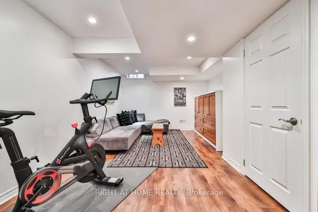 Additional image 29 of 3333 New St Unit 110