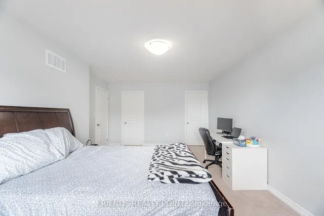 Additional image 26 of 37 Charleswood Cres