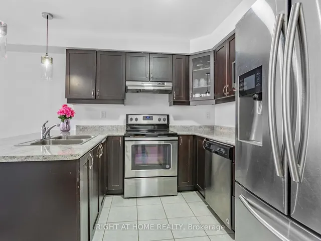 Additional image 14 of 651 Laking Terr