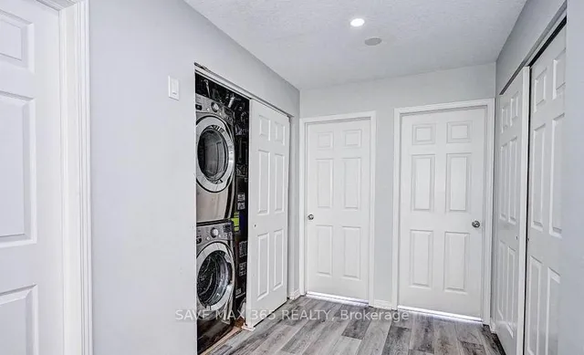 Additional image 26 of 45 Cedarhill Cres Unit 4D