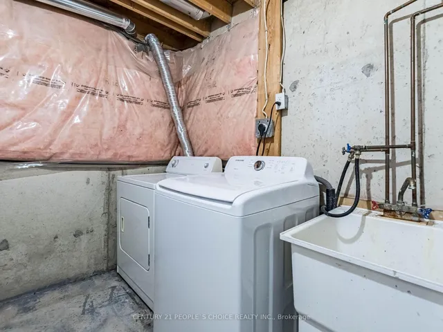 Additional image 37 of 32 Twin Pines Cres