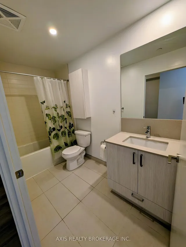 Additional image 4 of 1787 St Clair Ave Unit 812