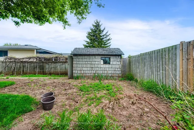 Additional image 28 of 412 Red Oak Ave