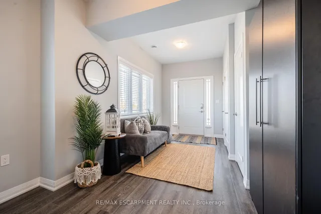 Additional image 5 of 51 Laguna Village Cres