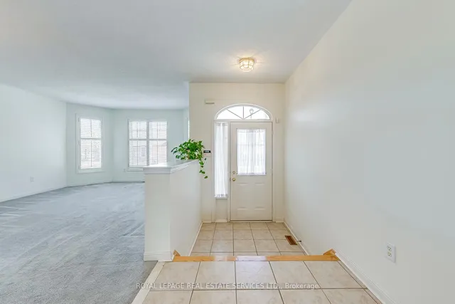 Additional image 3 of 1652 Allan Cres