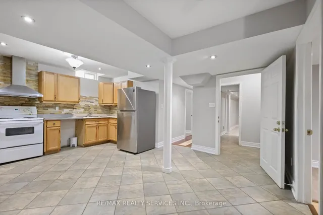 Additional image 42 of 33 Leparc Rd