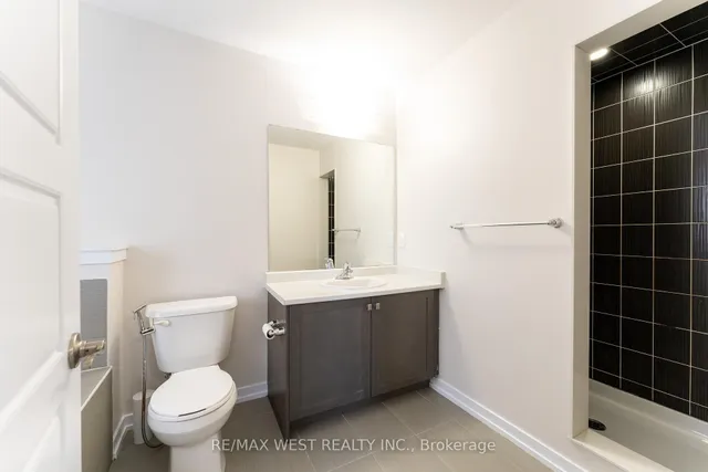 Additional image 25 of 2 Scarletwood St