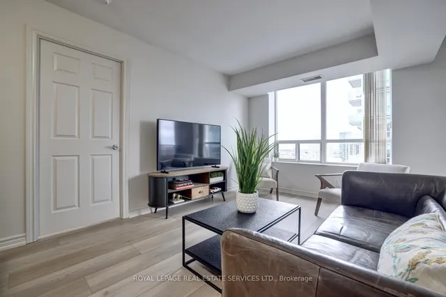 Additional image 18 of 5233 Dundas St Unit 1829