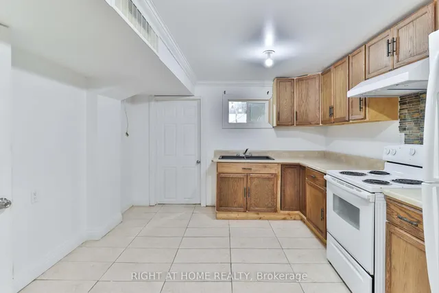 Additional image 28 of 14 Midden Cres