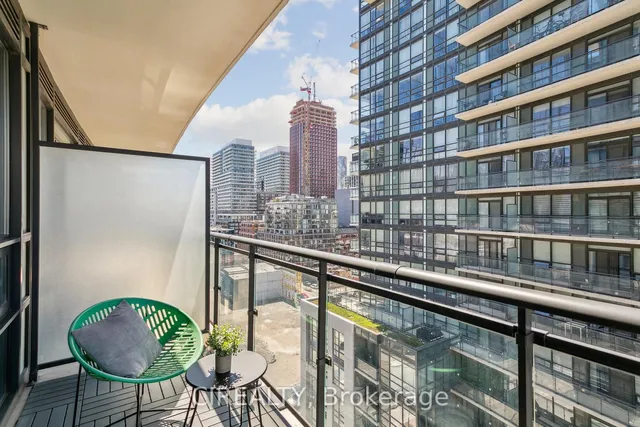 Additional image 20 of 460 Adelaide St Unit 1532