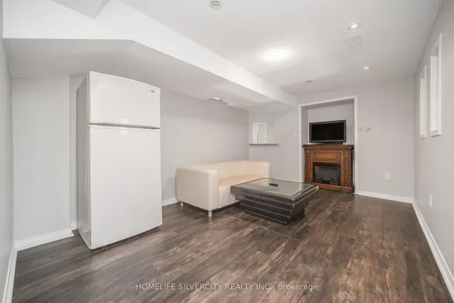 Additional image 42 of 6 Aria Lane