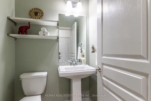 Additional image 7 of 28 Chamomile Dr