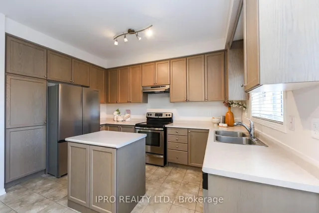 Additional image 15 of 16 Sixteen Mile Dr