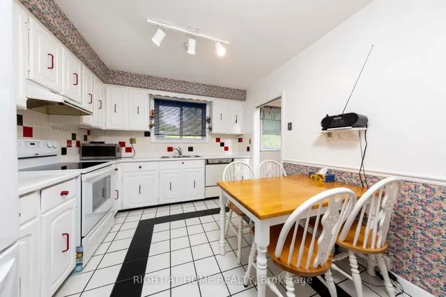 Additional image 9 of 79 Heathview Ave