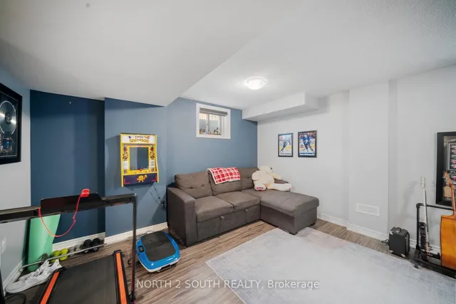 Additional image 28 of 22 Bernadino St