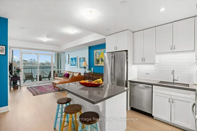 Additional image 9 of 2025 Maria St Unit 302