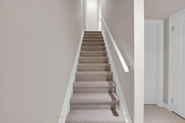 Additional image 36 of 137 Kinsman Dr