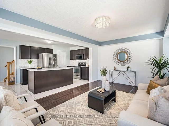 Additional image 7 of 103 Miracle Tr