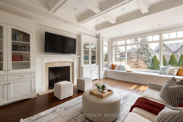 Additional image 13 of 179 Yonge Blvd