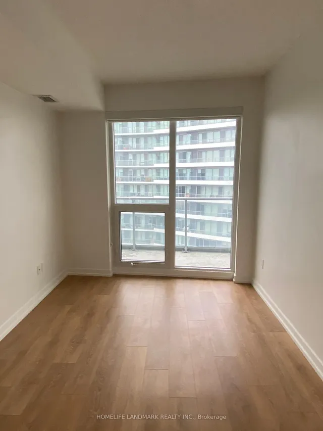 Additional image 16 of 117 Mcmahon Dr Unit 3606