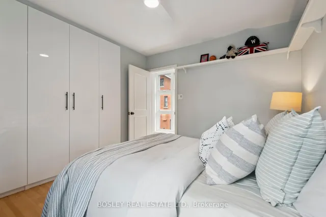 Additional image 36 of 27 1/2 Dunbar Rd