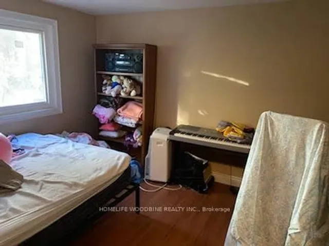 Additional image 28 of 11 Helena Crt