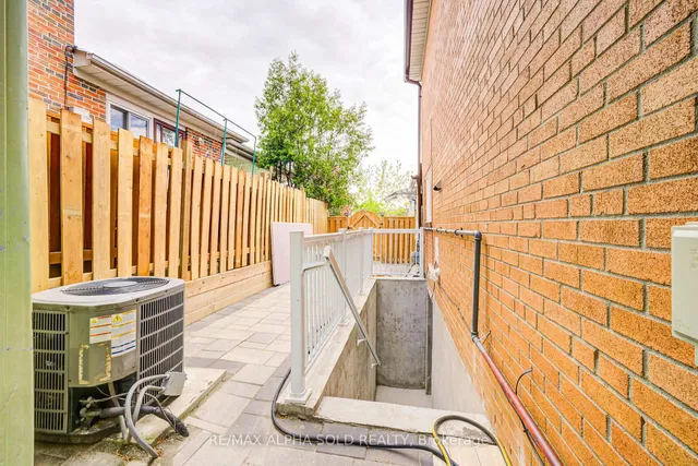 Additional image 44 of 70 Clydesdale Dr