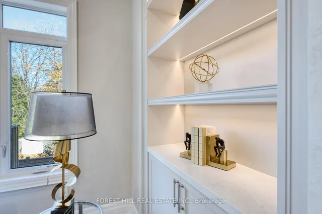 Additional image 9 of 7 Becky Cheung Crt