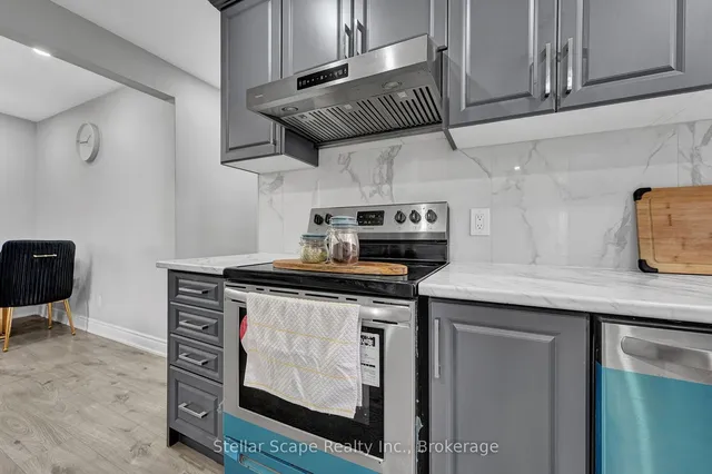 Additional image 12 of 42 Tupper Cres