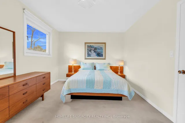 Additional image 19 of 140 Folkstone Cres