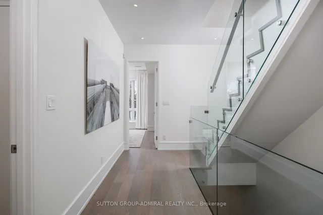 Additional image 29 of 11 Thurloe Ave