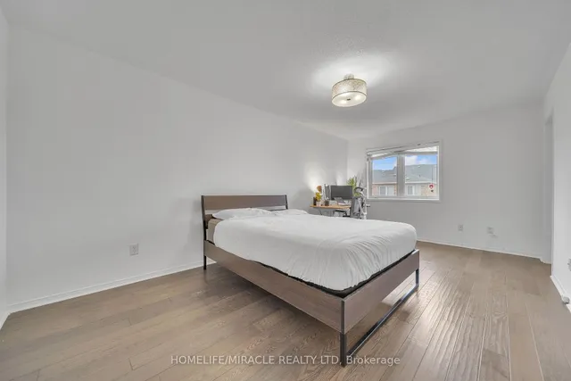 Additional image 25 of 93 Crystal Glen Cres