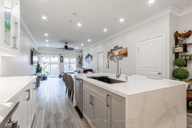 Additional image 8 of 97 Trafalgar Dr