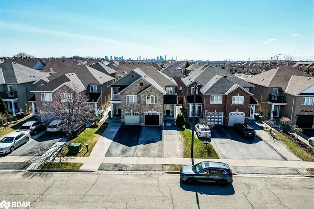 Additional image 40 of 450 Oaktree Cir