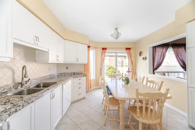 Additional image 6 of 934 Fernandez Dr