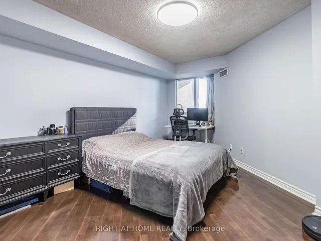 Additional image 26 of 35 Kingsbridge Garden Circ Unit 701